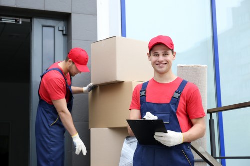 Local moving support across Richmond upon Thames borough